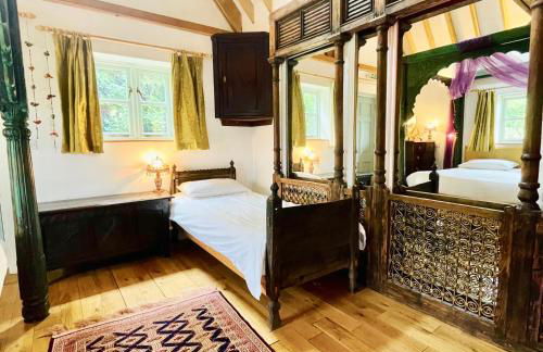 House on the Brooks Self catering Holiday let South Downs West Sussex Sleeps 14 - Foto 15