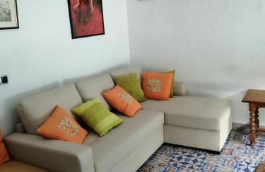 Beachfront House - Photo 9