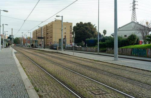 Modern studio near Metro - Photo 29