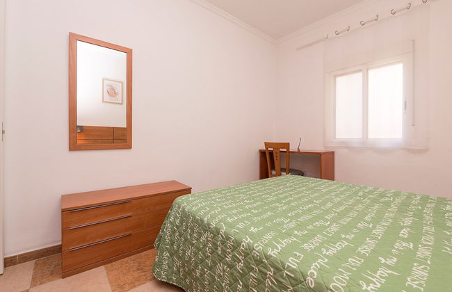 Velbar in Cadiz With 3 Bedrooms and 1 Bathrooms - Foto 14