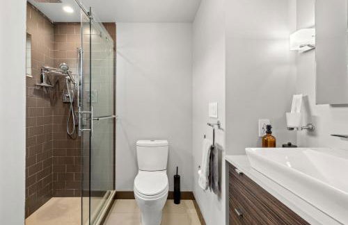 Relaxing Catskill Escape- Mountain Views - Hot Tub - Fire Pit - Heated Pool - Foto 13