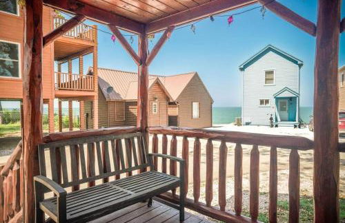 Charming Lakeview Cabin Near Geneva-On-The-Lake! - Foto 45