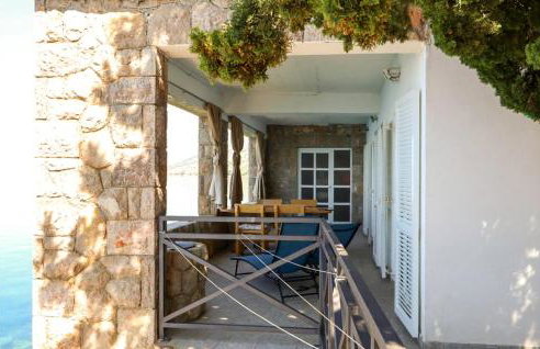 3 Bedroom Stunning Home In Karlobag - Foto 8