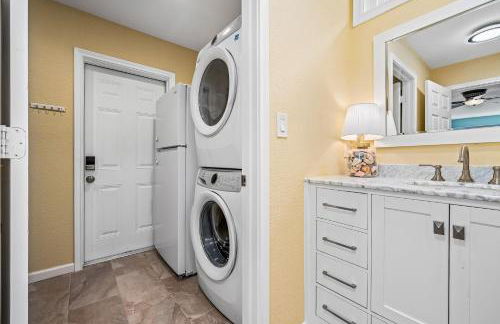 Bearfoot Bungalow by Miss Kitty’s - Foto 55