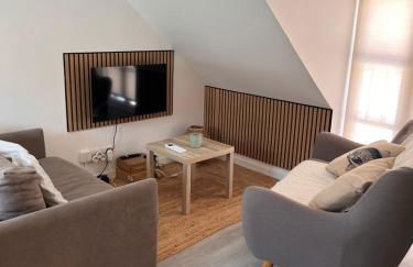 Studio cosy et confortable Centre de Nemours, gare à pied - Foto 4