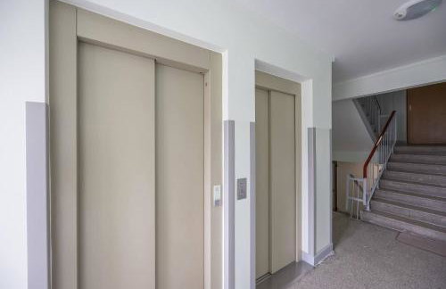 Elegant Apartment Żoliborz next to Metro and Westfield Arkadia by Noclegi Renters - Foto 23