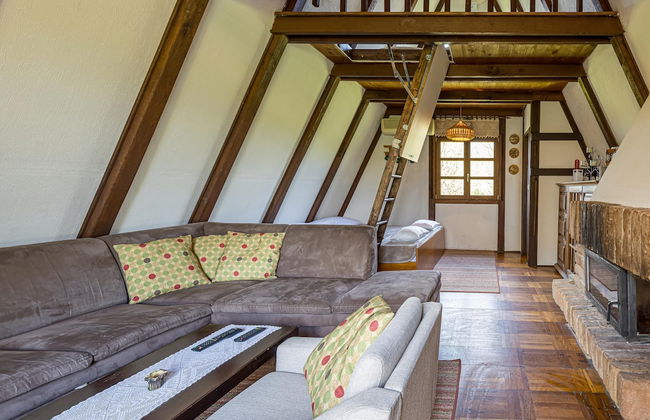 Riverside House With Hot Tub - Photo 7