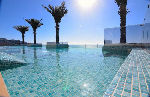 Apartamento de lujo en primera linea de playa - Foto 33