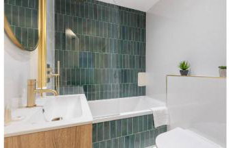 Your London Home: 1BR Flat with Modern Amenities - Foto 37