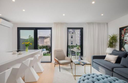 New LUXURY apartment with sea view and PRIVATE heated pool, 50m from the beach - Foto 64