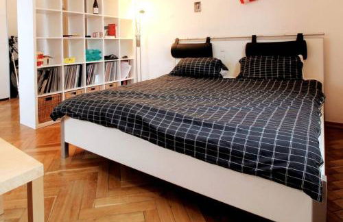 SPACIOUS for BIG GROUPS OKTOBERFEST / BAUMA - Photo 1