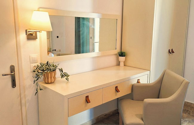 Ever Green Beach Apartments - Photo 5