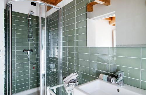 White Attic - by MyHomeInComo - Foto 73