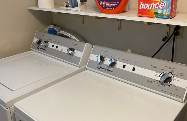 Hometown Hideaway - 4BR 2 5BA Pool Game Room - Foto 72