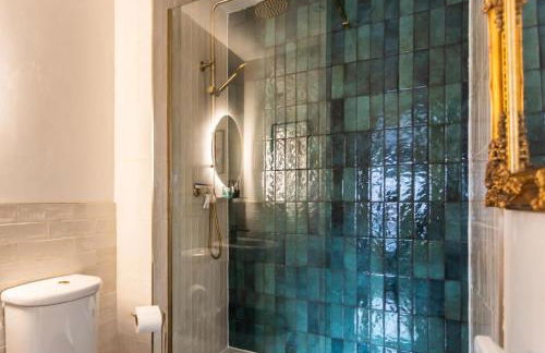 Chic, immaculate Warwick apartment sleeps 4,2 bathrooms, free private parking, easy walk to Warwick, canal-side pub on doorstep - perfect for family breaks, the races or work stays - Foto 7