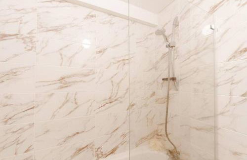 Spacious Two Double Bedroom Flat - Foto 15