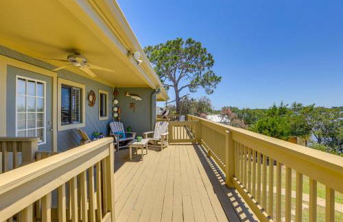 Waterfront Cedar Key Duplex Home Grill and Dock! - Foto 18