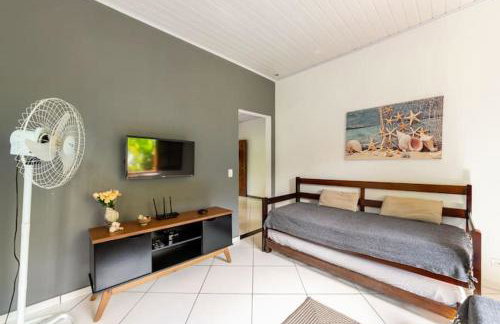 Recanto da Margo 1, casa com acesso a cachoeira - Foto 9