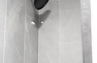 Urban Contemporary Apartment - Photo 7