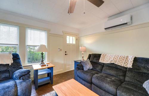 Peaceful Atlantic Cottage with Deck and Yard! - Foto 4