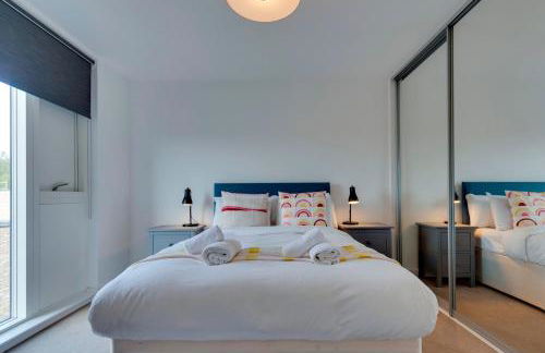 54 Woodpecker Way · Modern apartment near Addenbrookes Free parking Pass the Keys - Foto 22