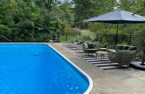 Camp Smores- Modern A-Frame with Pool - Foto 3
