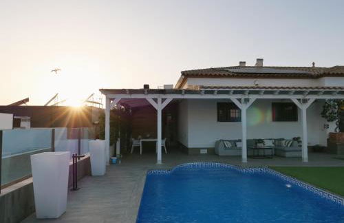 Villa de Lujo cerca del mar y piscina climatizada - Foto 3