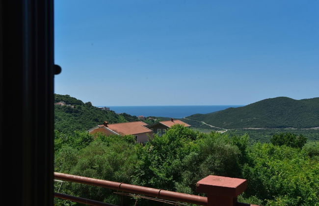 Sea View Villa w Terrace 10 Min to Beach in Budva - Foto 19