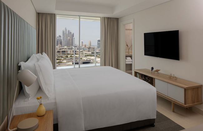 Staybridge Suites Dubai Internet City by IHG - Photo 28