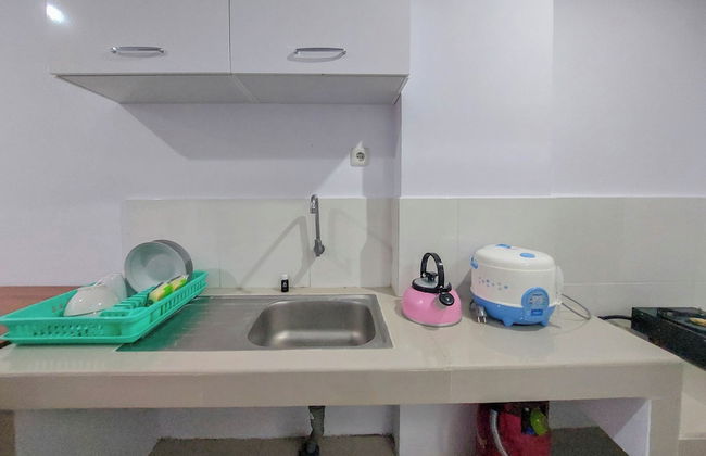 Comfort And Homey Studio At Skyview Medan Apartment - Foto 3