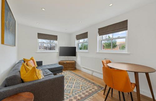 City Centre Apartment with Cathedral Views and FREE Parking- Self check in - Foto 6