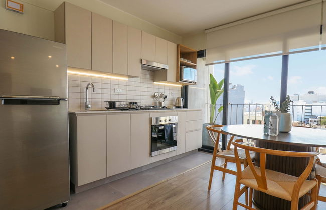 Awesome 2BR With Balcony in Miraflores - Photo 55