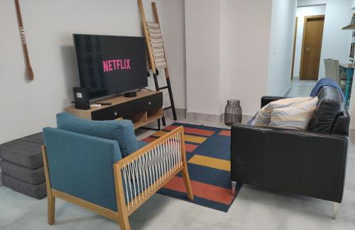 Apto Novo, Sofisticado e Aconchegante em Astúrias Guarujá - Foto 4