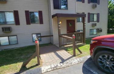 Spacious 3 bedroom Condo Close to Weirs Beach!! - Foto 16