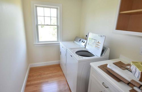 Spacious Game Room Close to Nauset Beach - Photo 30