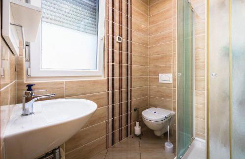 Lichtdurchflutetes Studio-Apartment nur 500 Meter zum Strand mit Grillbereich - Foto 11