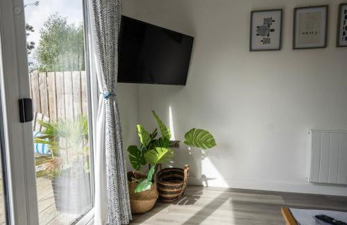 Olverstone Lodge, a beautiful Cornish lodge with wood burner & garden - Foto 13