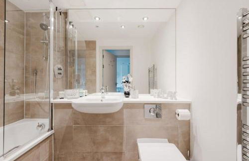 Beautiful 1 Bedroom Apartment with parking in Gloucester Docks - Foto 9