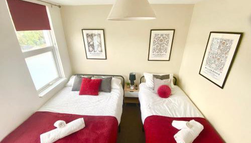 Group accommodation Wolverhampton - Photo 2, towels