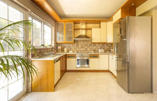 Erofili's Apartment ONLY 700 meters from the beach - Foto 9