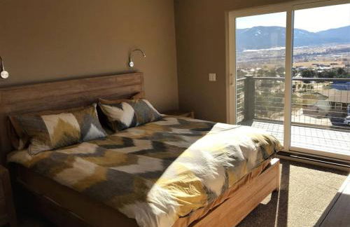 Barnwood Chateau with 2 Master Suites Hot Tub - Foto 32