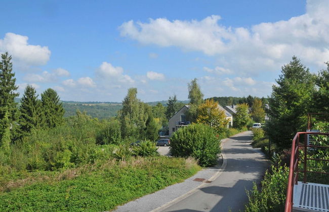 Modern Apartment With Terrace - Photo 21