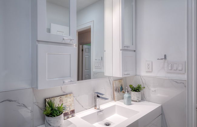 Spacious Breathtaking 4br Villa in the heart of Toronto - Foto 35