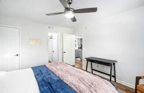 Remodeled and New - Walk to downtown Auburn - Foto 7