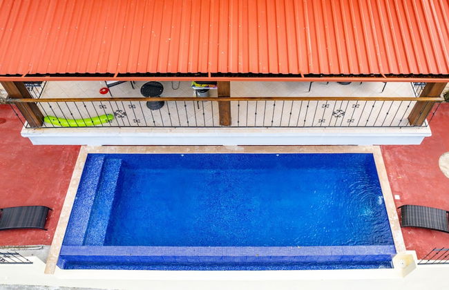 2-Bedroom Condo with Ocean View and Pool - Photo 20