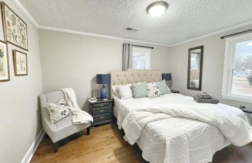 Stylish 2BR in Decatur - Big Deck - Pets OK - Fire Pit - Foto 4