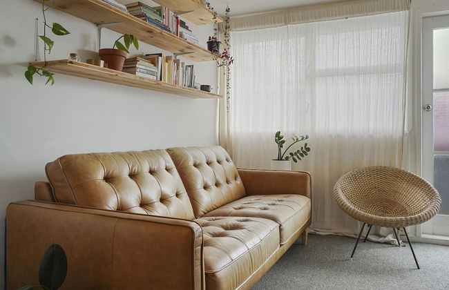 Central Quiet 2BR Apt - Wifi - Parking - Foto 13