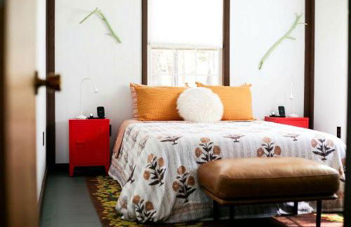 Rustic Mountain Cabin with Porch & Fire Pit in New Market, Virginia - Photo 18