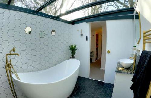 Romance - Stargazing - Hot tub & sauna! - Foto 7
