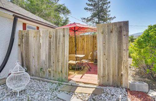 Kik-N-Bak Cottage with Beautiful Mountain View - Foto 21